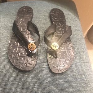 Tory Burch Thora flip flops size 8.5 size